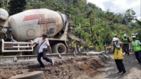 Perbaikan Jalan Kabupaten Tasikmalaya