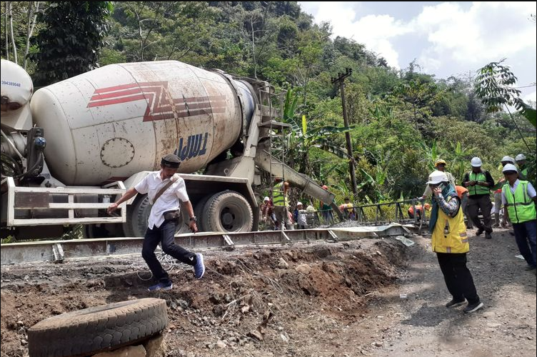 Perbaikan Jalan Kabupaten Tasikmalaya