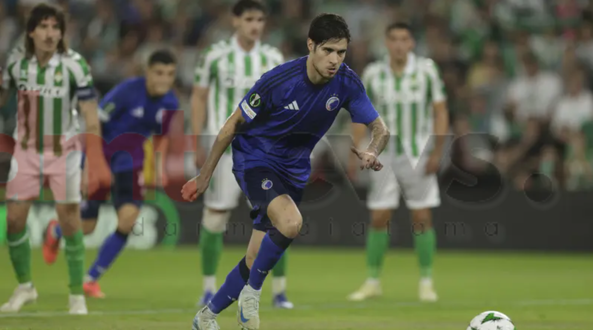 Kevin Diks cetak gol vs Real Betis